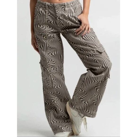 Urban Outfitters BDG Y2K Retro Swirl Print Utility Cargo Jogger Pants Size Small - Picture 14 of 15